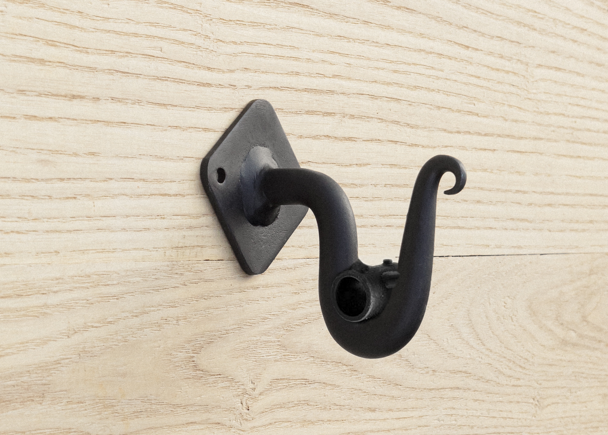 F Joiner Bracket 16mm